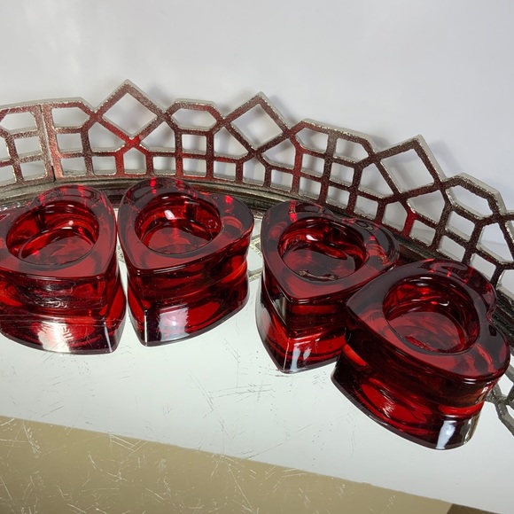 *. Heart Tea Light Candle Holder Glass Ruby Red - Picture 6 of 6